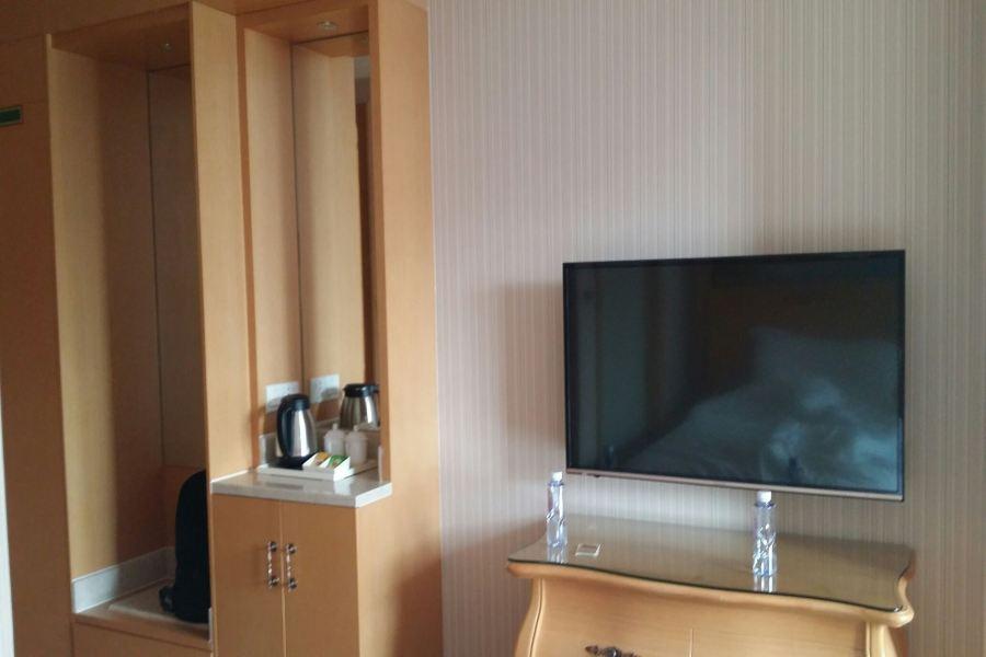 Vienna International Hotel Shenzhen Qianhai Екстер'єр фото