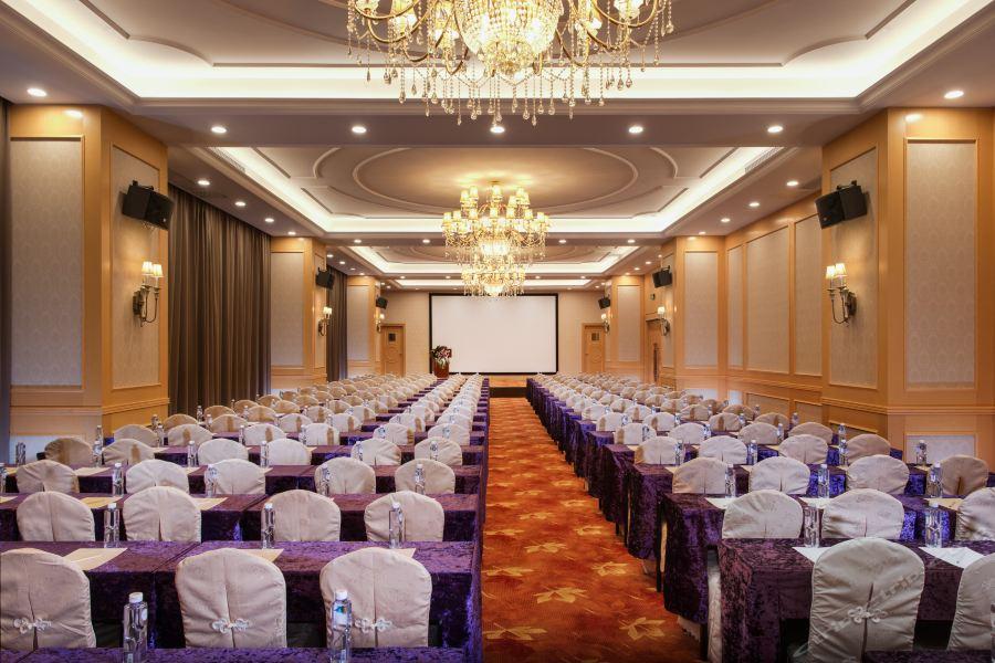 Vienna International Hotel Shenzhen Qianhai Екстер'єр фото