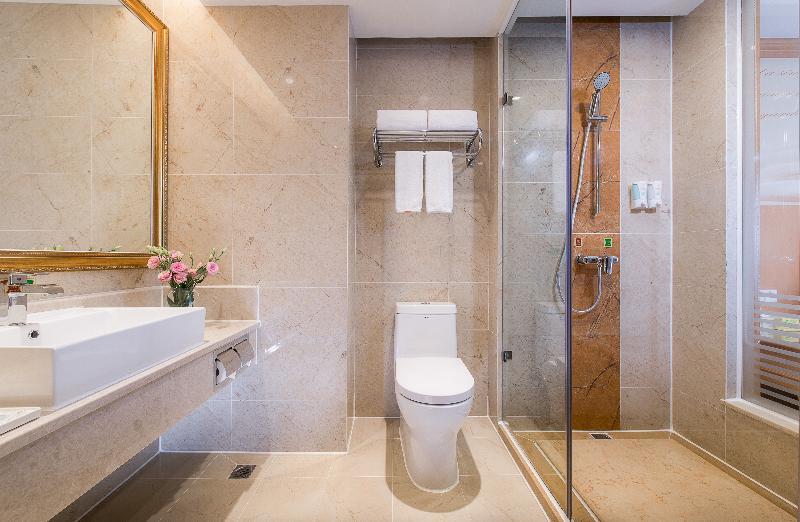 Vienna International Hotel Shenzhen Qianhai Екстер'єр фото